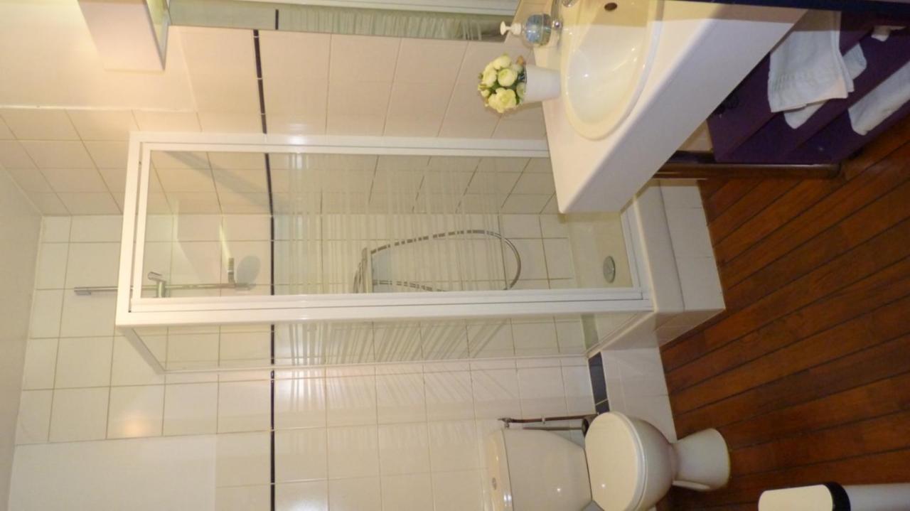 Hotel-Restaurant La P'Tite Auberge Lillebonne Εξωτερικό φωτογραφία